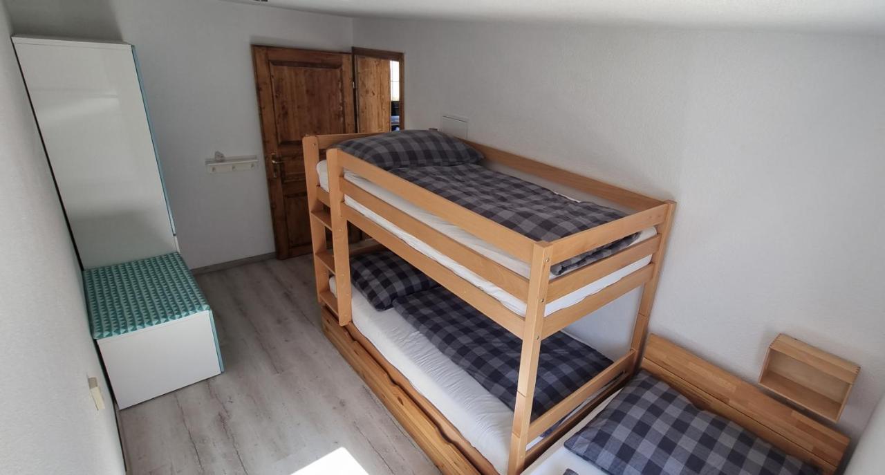 Piro Apartment *
